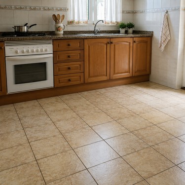 Los azulejos de cocina son historia: la nueva moda para renovar sin obras en 2026 y por poco dinero