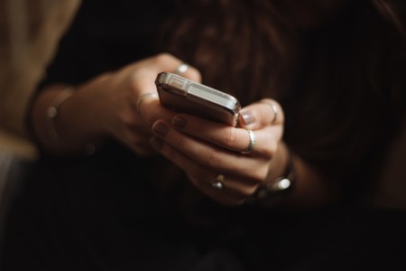Apple revisa las reglas de la App Store: más flexibilidad para las "apps plantilla" y menos para los juegos con cofres
