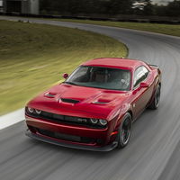 El Dodge Challenger Hellcat, aún más agresivo gracias a un kit de ensanche oficial