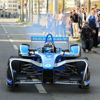 Suiza va a cambiar una de las leyes más antiguas de su país. Los que más se van a alegrar son los fans de las carreras de coches