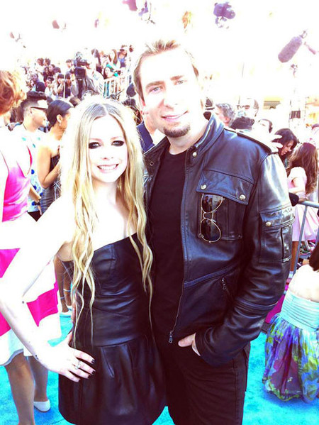 Avril Lavigne vuelve a dar el sí, quiero: ¡y esta vez parece que va para largo!