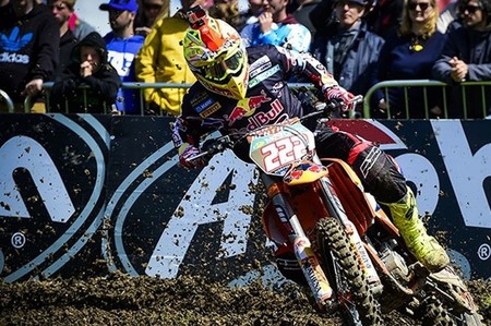 antonio-cairoli-mxgp-gran-bretaña-2014