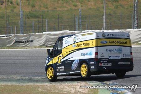 Ford Transit Trophy en el Circuito del Jarama