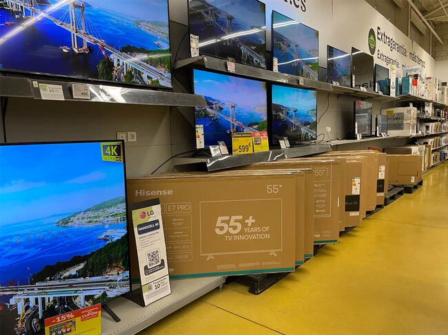https://www.carrefour.es/tv-toshiba-55mg8f63dg-55-139-cm-miniled-4k-uhd-60hz-hlg-smart-tv-hdr10-dolby-audio-quantum-dot-colour/VC4A-29285700/p