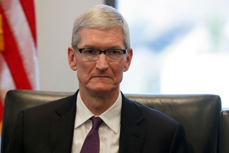 Tim Cook se reunió con Donald Trump para hablar sobre la tensión comercial entre EE.UU y China