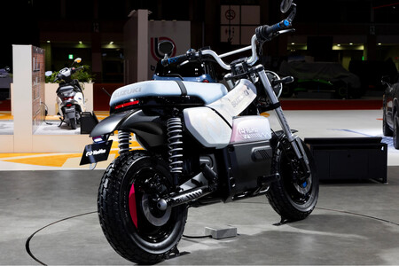 Suzuki Evan Van 3