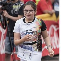 Los médicos le dijeron que no podría caminar, pero ahora participa en carreras y es todo un ejemplo de superación