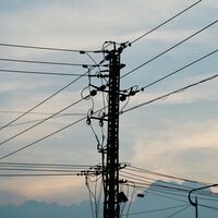 México está más cerca que nunca de alcanzar la cobertura eléctrica de todo el país. El último tramo será el más complejo 