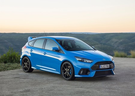 Ford Focus Rs 2016 1024 07