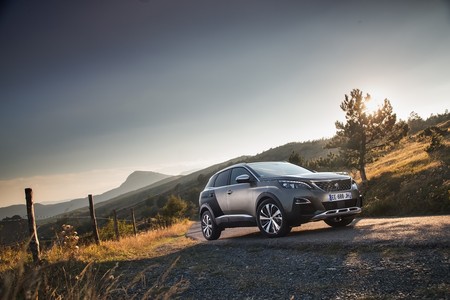 Comparativa Seat Ateca Peugeot 3008 3