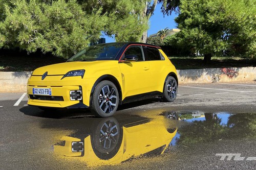 Probamos el Renault 5: el primer coche eléctrico que te vas a querer comprar porque es divertido, gasta poco, mola muchísimo... y te lo puedes permitir