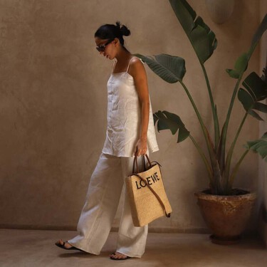 El pantalón de rebajas de Mango que sienta bien a todas: en tres colores y por menos de 13 euros