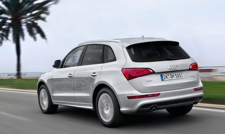 Audi-Q5-Hybrid-quattro-3