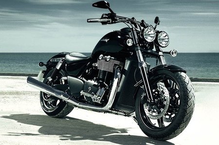 Triumph Thunderbird Storm, mucho más macarra que su hermana