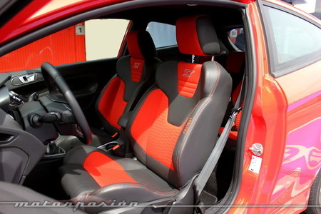 Ford Fiesta ST 2013, asientos Recaro