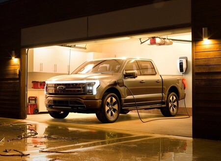 Ford F-150 Lightning 2022 inicia su proceso de producción, motivo que requirió un aumento de inversión