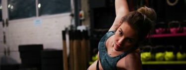 El ejercicio con el peso corporal que fortalece los abdominales y te pone en forma en minutos 