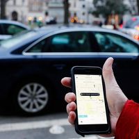 La justicia europea embiste a Uber, que deberá estar regulado como un transporte