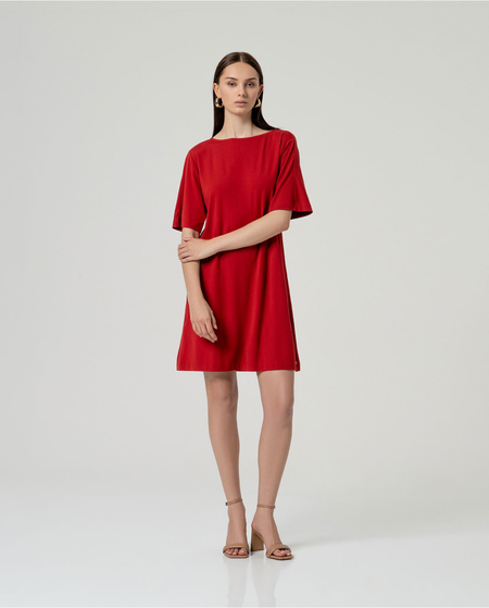 vestido corto rojo