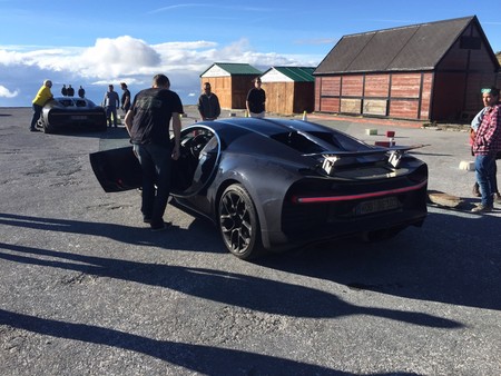 Cuatro Bugatti Chiron están de paseo por España y en estos lugares puede que los hayas visto