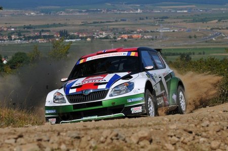 Andreas Mikkelsen gana y es más líder del IRC