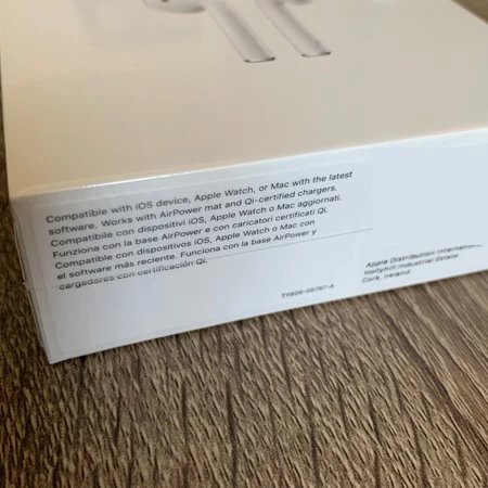 製品説明には「AirPower」という言葉が書かれています。