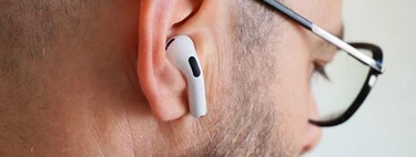 Patricio Ochoa, médico: "los auriculares Bluetooth usan millones de veces menos energía que lo que normalmente utilizaría un microondas"