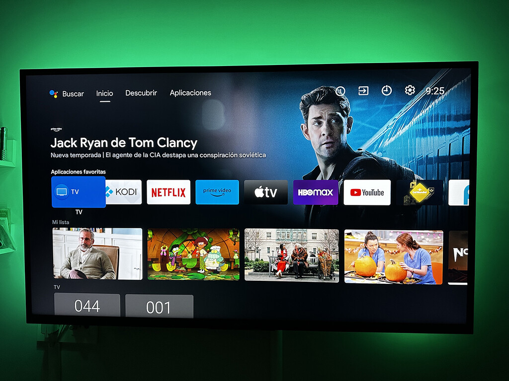Arreglar una app que falla en tu Smart TV está tan sólo a un par de clicks con el mando a distancia y así puedes hacerlo