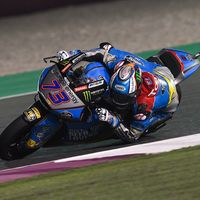 Álex Márquez no perdona y avisa a sus rivales llevándose la pole de Moto2 en Catar