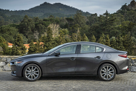 Mazda 3 Sedan 2026