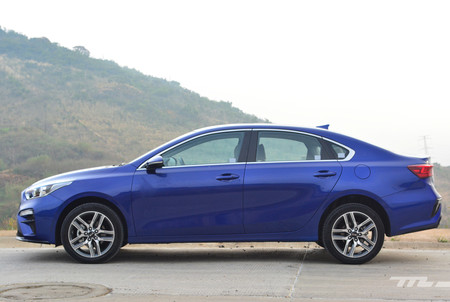 Kia Forte Sedan 2019 8