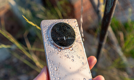 Honor Magic V6