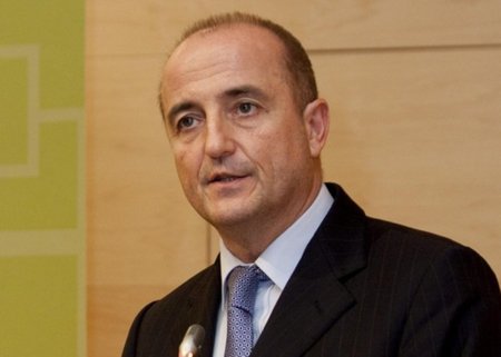 El gobierno ni contesta a los usuarios y pequeños empresarios que quieren dialogar sobre el canon