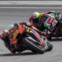 Aprilia le gana a KTM la guerra de los motores de MotoGP: podrán seguir desarrollándolos hasta julio