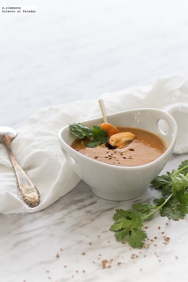 crema de mejillones con manzana y cilantro