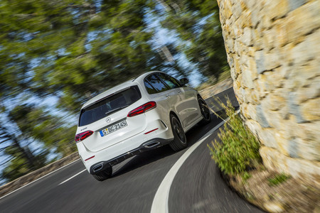 Mercedes Clase B 2019 trasera