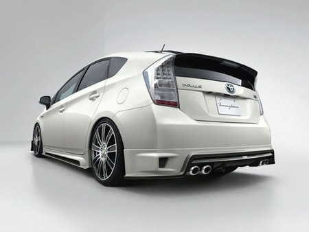 Toyota Prius por Tommy Kaira