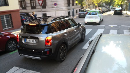 Mini Cooper S E Countryman All4 64