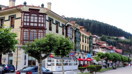 Pueblo Bonito Pescadores Asturias Tranquilo Sin Turistas