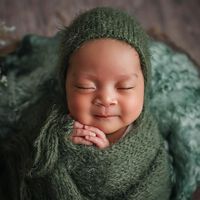 Cada vez hay menos Alejandros y Dolores, pero más Álex y Lolas: las versiones cortas de los nombres están de moda