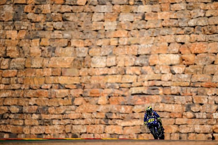 Yamaha aún no ha tocado fondo en MotoGP: Valentino Rossi reclama una reestructuración total