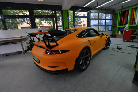 Me ponga un Porsche 911 GT3 RS... pero lo quiero de color naranja mate
