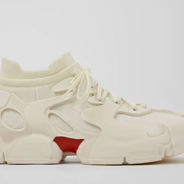 Tossu
Sneakers de malla blancas