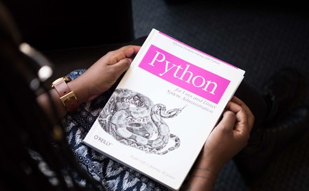 Tras 20 años de desarrollo, finaliza el soporte de Python 2