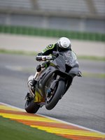Tom Sykes y Joan Lascorz fulminan el crono del circuito de Ricardo Tormo