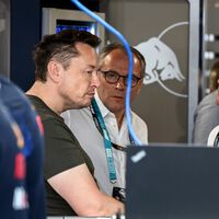 Elon Musk reta a la Fórmula 1: "Propongo una carrera entre un coche eléctrico y un F1 híbrido o gasolina" 