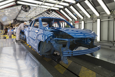 Nissan amenaza con cerrar también su fábrica del Reino Unido si al final hay Brexit duro