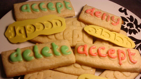 Adiós a los avisos de cookies y más privacidad en WhatsApp, nueva propuesta de la CE