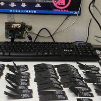 R$ 20 mil de prejuízo: Criança de 10 anos destrói 50 SSDs do pai para “testar a estabilidade” 