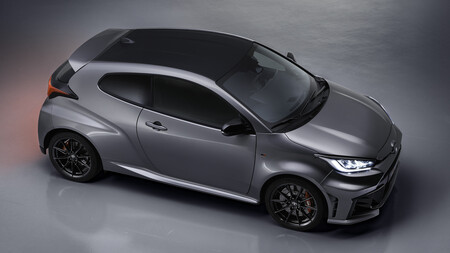 YARIS5